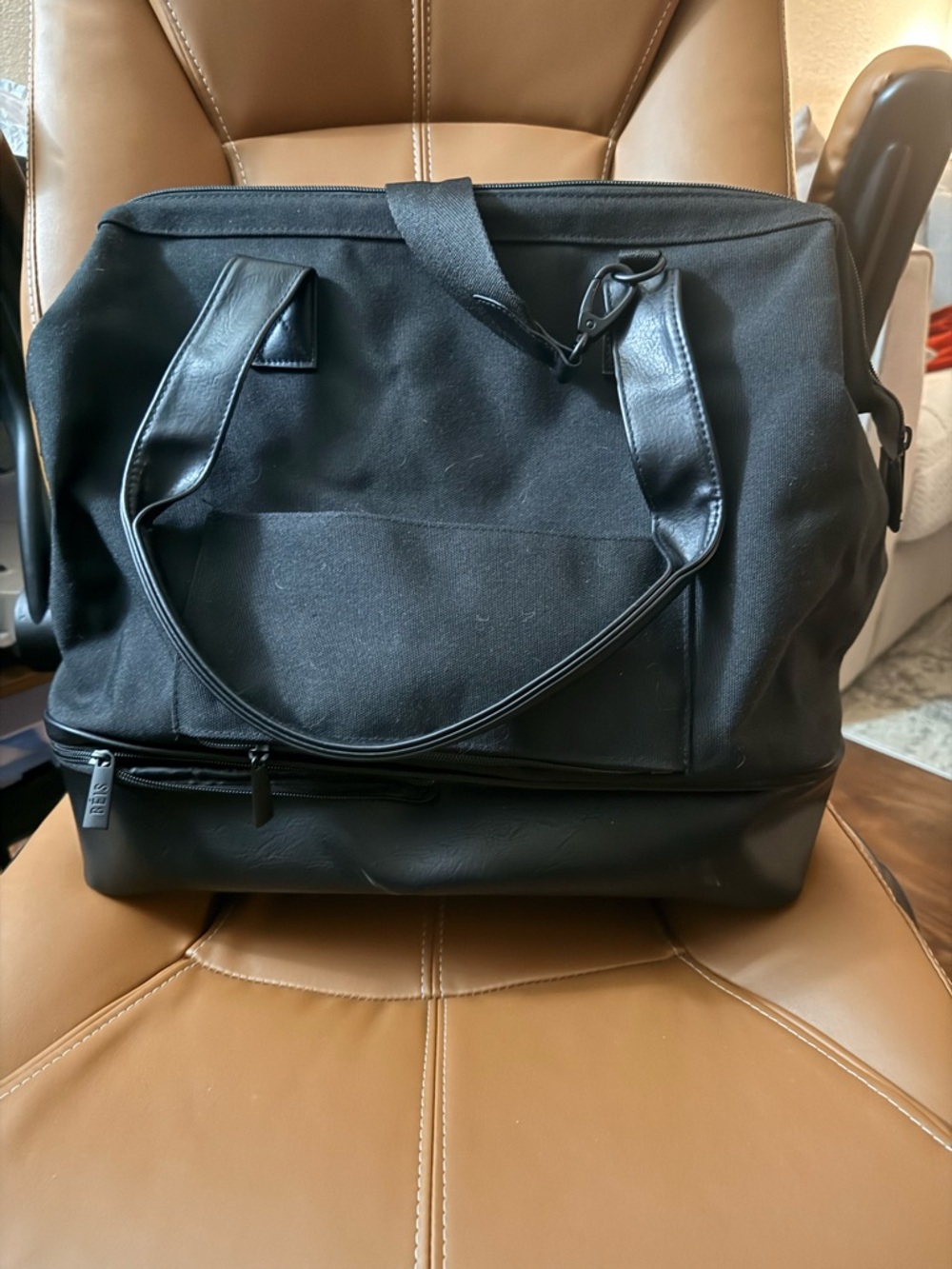 BEIS Black Travel Tote with Faux-Leather Base and Shoulder Strap - Picture 2 of 4